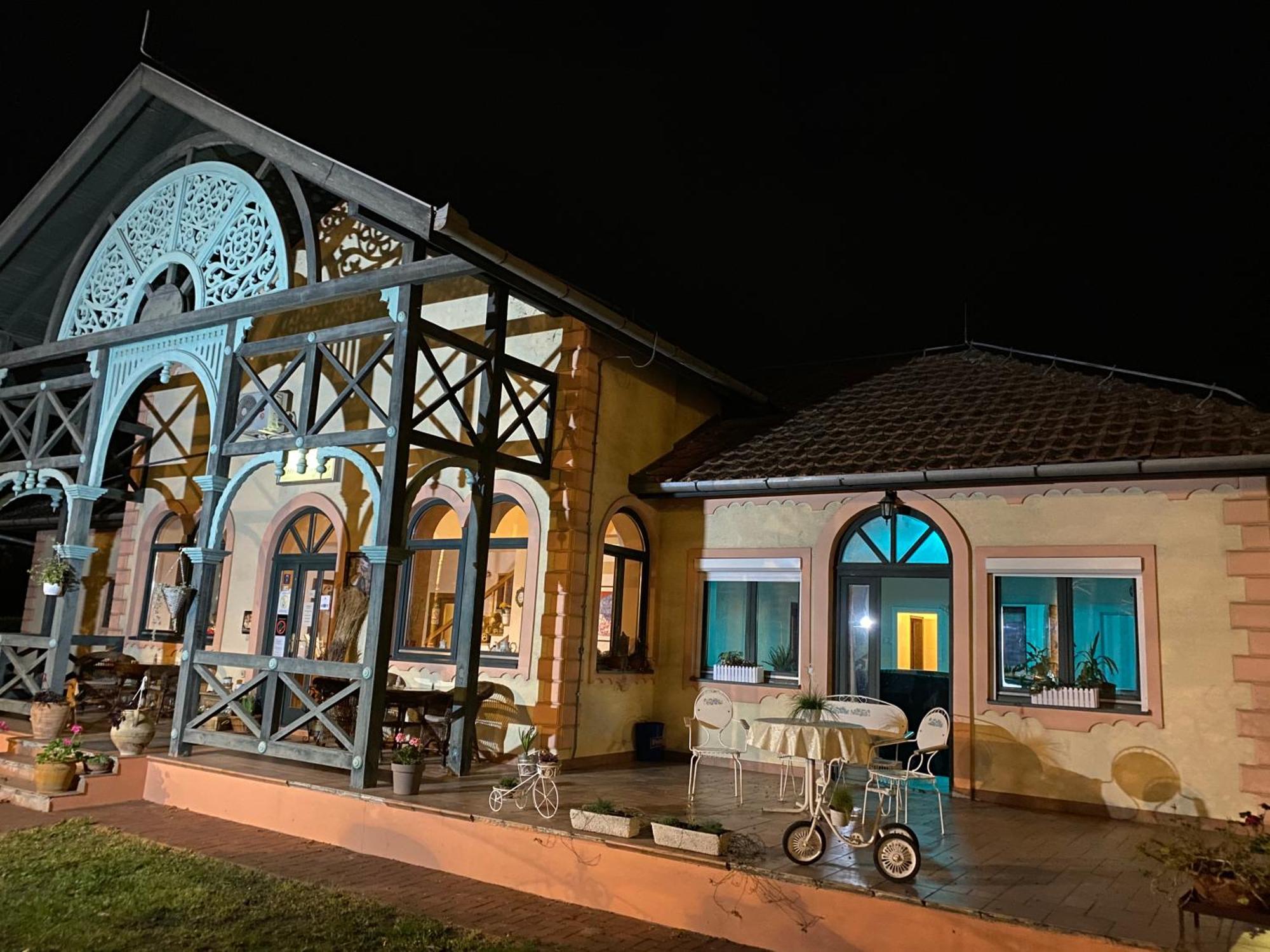 Vila Regina Palić Exterior foto